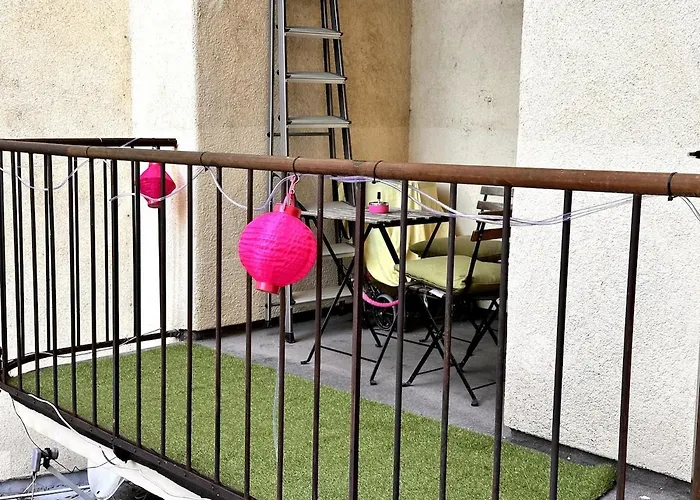 Stylish Loft - Two Bed For 5 Person With Cute Balcony Apartamento Viena