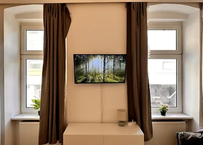 Stylish Loft - Two Bed For 5 Person With Cute Balcony Apartamento